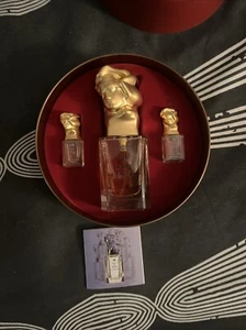 Coffret SISLEY Eau Du Soir EDP 30 Ml Plus 2 Miniatures - Foto 1 di 6
