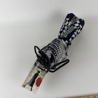 De Colección Neyrat Peyronie Paraguas Compacto Plegable Negro Blanco Transparente Geométrico Viaje Foto 1 de 2