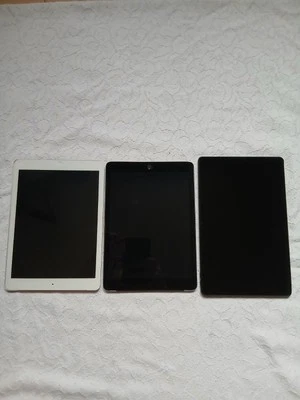 Apple I Pad Air 2 16 Gb White And Black  , Lenovo TB J606F - Immagine 1 di 4