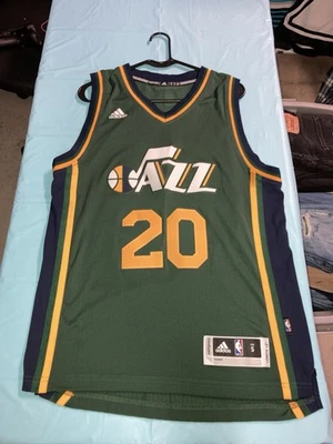 Camiseta deportiva de baloncesto Adidas Gordon Hayward Utah Jazz talla pequeña para hombre/mujer  Foto 1 de 2