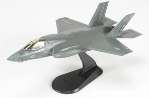 Hobby Master 1/72 F-35B Lightning II Airplane WE01 USMC VMFA-214 Black Sheep - Picture 1 of 2