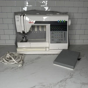 Elna Club Computer Sewing Machine 500 Working W/foot Pedal & Accessories READ - Picture 1 of 7