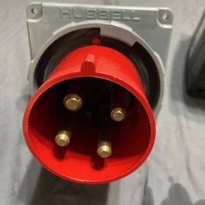Hubbell HBL4100B7W Inlet, 100A 480V 3 Phase - Picture 1 of 3