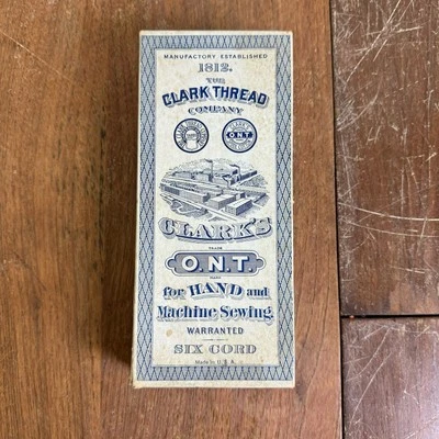 5 carretes de madera nuevos vintage Clark O.N.T hilo negro para coser a mano y a máquina Foto 1 de 4