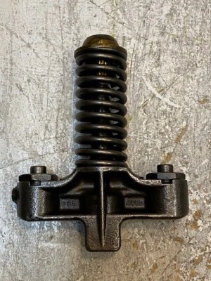 Valve Bridge and Lash Adjuster 8054088 - Image 1 of 4