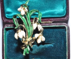 SPLENDIDA SPILLA VINTAGE FIRMATA SQUISITA SERIE COMPLEANNO SNOWDROP - MISURA PIÙ PICCOLA - Foto 1 di 3