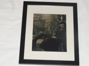 FOTO 8X10 FIRMADA POR BENICIO DEL TORO ENMARCADA Y ENMARAÑADA STAR WARS EL ÚLTIMO JEDI - Imagen 1 de 3