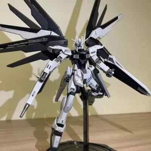 Bandai Gundam 1/144 Mecha Actionfigur Modell Spielzeug Kunststoff zusammengebaut Modell D - Bild 1 von 7