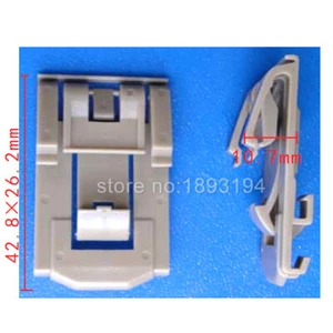 50x Fit GM Belt Moulding Clips 11547339 Chevrolet Silverado GMC Sierra - Foto 1 di 1