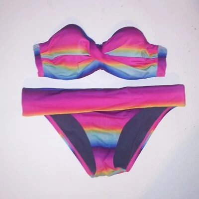 Bikini de natación Victoria Secret 34B parte superior pequeña parte inferior arco iris colorido sin tirantes Foto 1 de 4