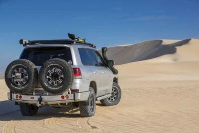 Porta neumáticos de repuesto oscilante lateral izquierdo ARB 5700251 para 4x4 Foto 1 de 4