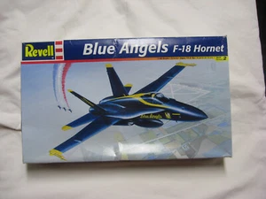L@@K! REVELL Blue Angels McDonnell-Douglas F/A-18A Hornet Open Box 1:48 scale - Picture 1 of 11