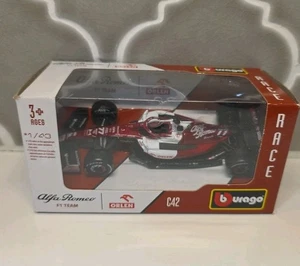 Burago Escala 1:43 Alfa Romeo C42 #77 Bottas F1 Modelo Diecast Juguete Coleccionable - Imagen 1 de 11