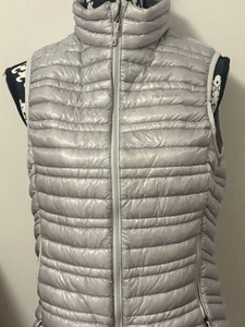 Patagonia Vest Women’s S Ultralight Down Vest Puffer Silver - Picture 1 of 7