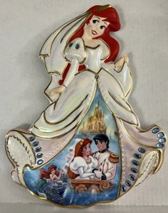 Disney’s Vision in White Arielle - Visionen der Verzauberung - Bradford Exchange - Bild 1 von 6