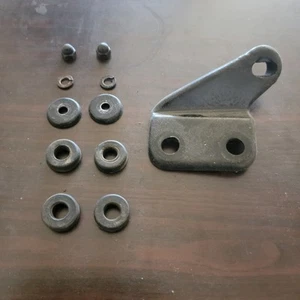 1974 1975 76 YAMAHA DT175  DT 175 MUFFLER EXHAUST PIPE BRACKET MOUNT D9-9546.MC - Picture 1 of 1