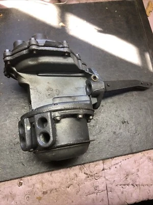 Oldsmobile 1957-58 bomba de combustible aire acondicionado 4550  Foto 1 de 4