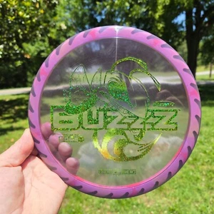 Nueva sierra Disc Golf Discraft FuZed BUZZZ 176 gm gama media - *22 - Imagen 1 de 3