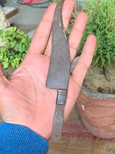 Antique Collectible Indian Hand Made Iron Blade Handle Pesh Kabz Hunting Dagger - Picture 1 of 6