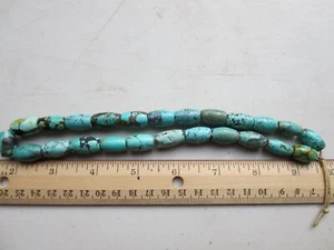 996  OLD STOCK CHINESE TURQUOISE BEADS.  BEAUTIFUL. EX CLOSED OLD TIME ROCK SHOP - Picture 1 of 4
