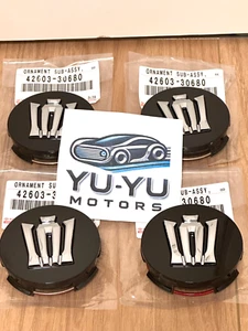 Toyota Genuine Crown ARS220 Wheel Center Cap Black Left Right Pair OEM JDM - Picture 1 of 7