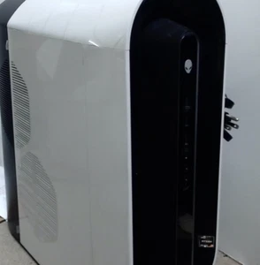 Alienware Aurora R10(6 TB / 65 GB/ 3.4GHz)Windows Incuded! - Picture 1 of 5