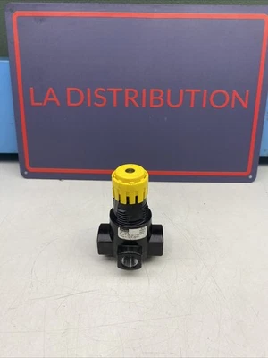 Regulador neumático Parker 15R118FB 1/4" NPT 250 psi máximo - Nuevo SIN CAJA Foto 1 de 2