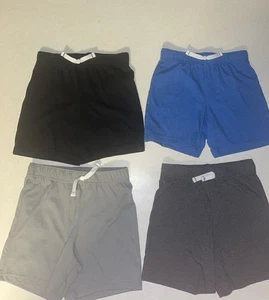 boys shorts Lot Size 4T - Picture 1 of 1
