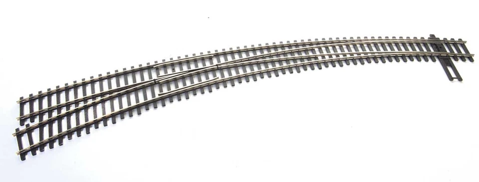 Walthers Track 83063 HO Code 83 Nickel DCC Curved Turnout - Left - Image 1 of 1