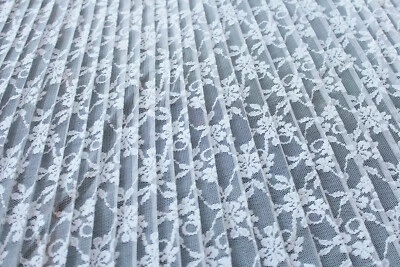 Plisseestoff 5,00€/m² Spitze champagner LE19 - Bild 1 von 3