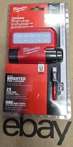 Milwaukee 2114-21 550 Lumens USB Rechargeable Pivoting Flood Light SAME DAY SHIP - Picture 1 of 2