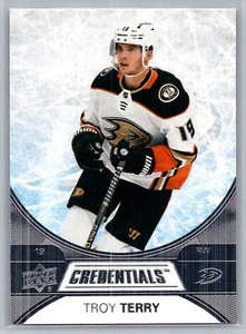 2021-22 Upper Deck Credentials #42 Troy Terry Anaheim Ducks - Bild 1 von 2