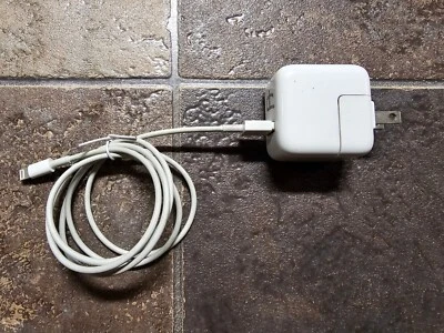 Adaptador de corriente cargador de pared USB único Apple A1401 12W con cable Foto 1 de 4