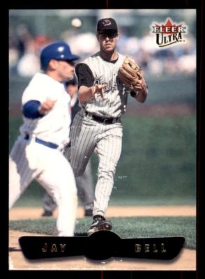 2002 Ultra  #186 Jay Bell Arizona Diamondbacks - Image 1 of 2