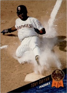 1993 Leaf #28 Tony Gwynn San Diego Padres