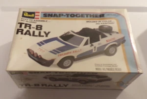 Look 1980 Revell Triumph TR-8 Rally Scale 1/25 Model Kit Neu in OVP - Bild 1 von 6