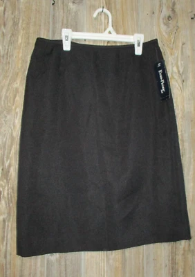 Evan Picone NEW Black Skirt Back Zip Pencil 8 Petite 8P Career Office Siren Y2K - Image 1 of 4