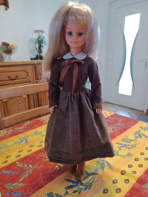 Ancienne poupée Cathie de Bella articulée à Jambes pliantes LIVRAISON GRATUITE  - Photo 1/4