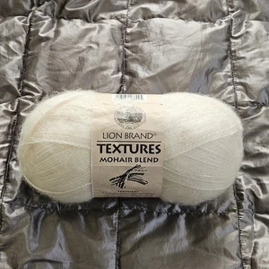 Lion Brand Textures Mohair Blend Yarn 80% Acrylic 20% Mohair Color Natural 8 wpi - Picture 1 of 7