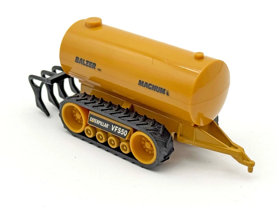 1/64 Cat Versatile Flotation System With Balzer Magnum Tank Wagon - Image 1 of 1