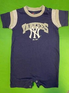 MLB New York Yankees Majestic Toddler Infant Playsuit 24 months - Picture 1 of 3