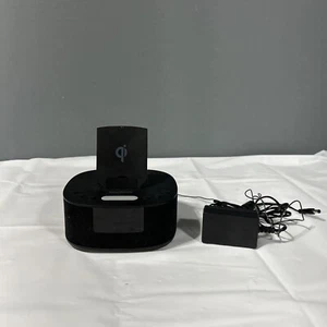 Blackweb Wireless Charging Clock Radio with Bluetooth Speaker AUX BWD19AAA08 I - Picture 1 of 6