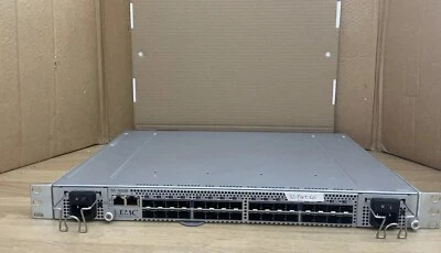 EMC DS-5000B Brocade 5000 4GB 32 Ports Active Fibre Channel Switch + Licenses - Image 1 of 4