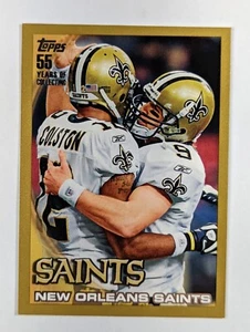 2010 Topps #137 NEW ORLEANS SAINTS Gold Parallel #D 1627/2010 - Picture 1 of 2
