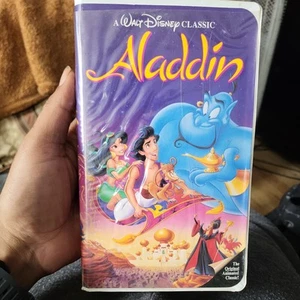 Walt Disney Classic: ALADDIN VHS **RARE** BLACK DIAMOND CLASSIC** - Picture 1 of 13