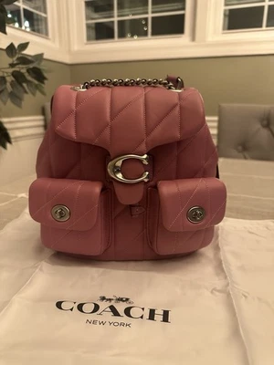 Женский стеганый рюкзак Coach Tabby розовый/серебристый наппа кожа фуксия розовый - Изображение 1 из 4