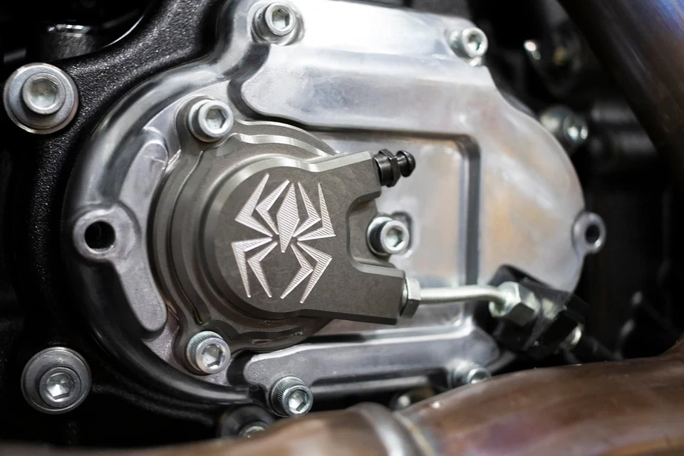 Cilindro esclavo Rekluse Billet Harley-Davidson M8 RMS-2415050 Foto 1 de 1