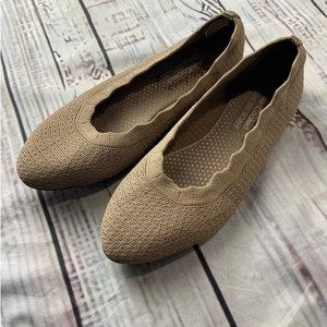 Zapato plano de ballet Skechers Cleo 2.0 para mujer 7.5 Air Cool espuma viscoelástica moca sin cordones - Imagen 1 de 8