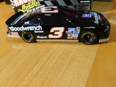 Dale Earnhardt #3 GM Goodwrench Monte Carlo B/W 银行限量版 1:24 比例 — 第 1/4 张图片