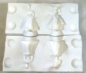 Vintage Albertas A-383 Keramik Schlickerform zwei viktorianische Frauen Figuren Brennofen - Bild 1 von 10